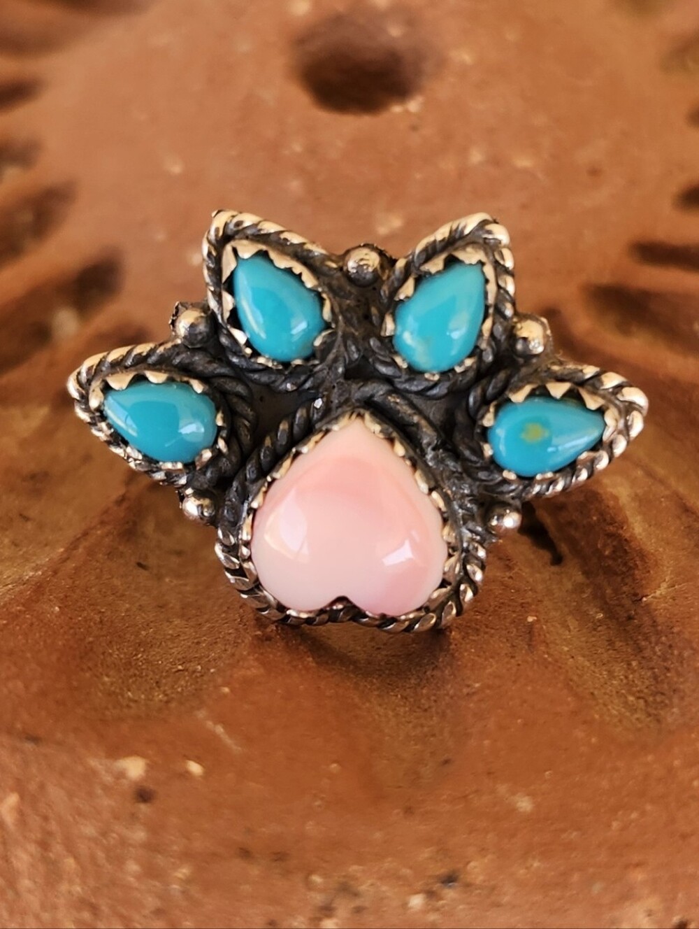 Native American Sterling Silver Turquoise & Pink Heart Conch Paw Ring Dog / Cat - Picture 3 of 4